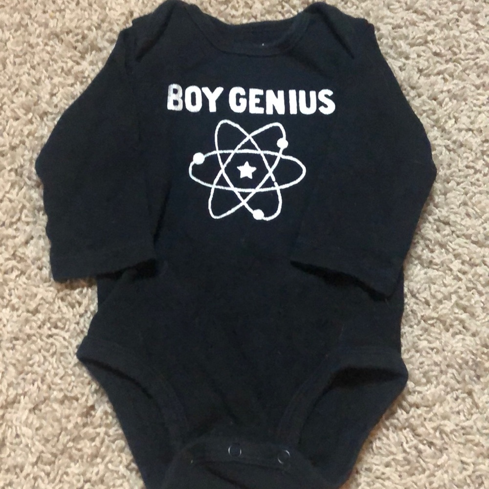 Set of four long sleeve 6 month onesies - Picture 5 of 9